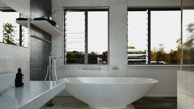 Bath.jpg