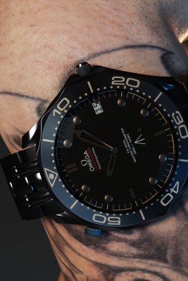 Octane render .. parts of the watch are NOT where they should be.