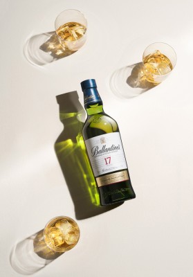 Caustics example photo