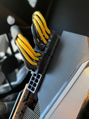 6900 XT Razer Core X slot